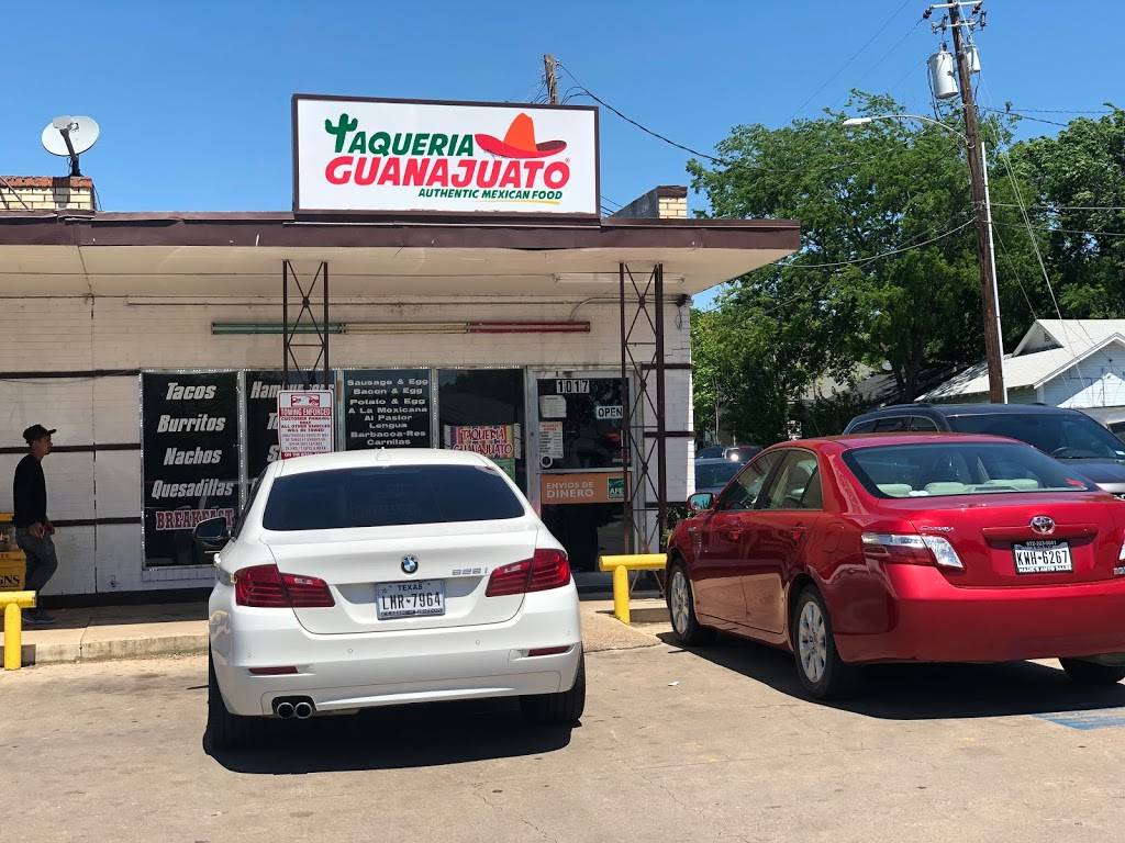 Taqueria Guanajuato | restaurant | 1015 E McKinney St, Denton, TX 76209, USA | 9404831598 OR +1 940-483-1598