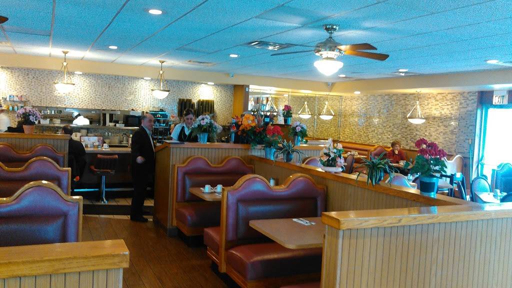 Top Notch Restaurant | restaurant | 8813 Indianapolis Blvd, Highland, IN 46322, USA | 2199234561 OR +1 219-923-4561