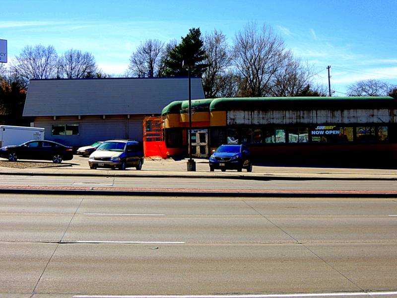 Subway | meal takeaway | 5335 O St, Lincoln, NE 68510, USA | 4024882833 OR +1 402-488-2833