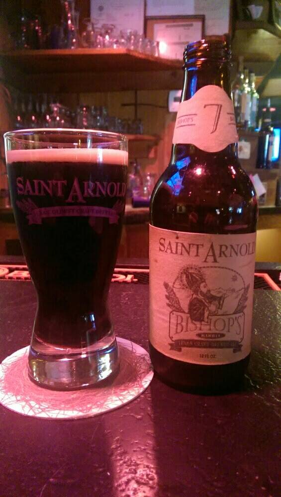 Mollys Pub | restaurant | 11128 Westheimer Rd, Houston, TX 77042, USA | 7137899580 OR +1 713-789-9580