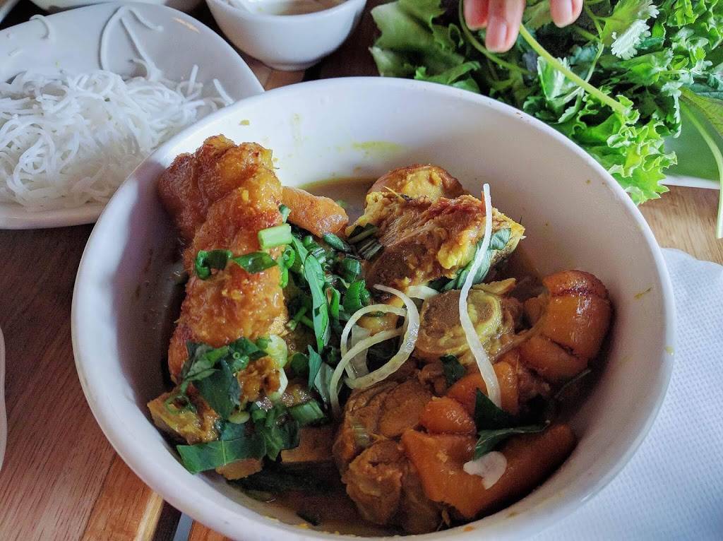 Phố Cổ Vietnamese Cuisine | restaurant | 979 Story Rd #7000, San Jose, CA 95122, USA | 4088290922 OR +1 408-829-0922