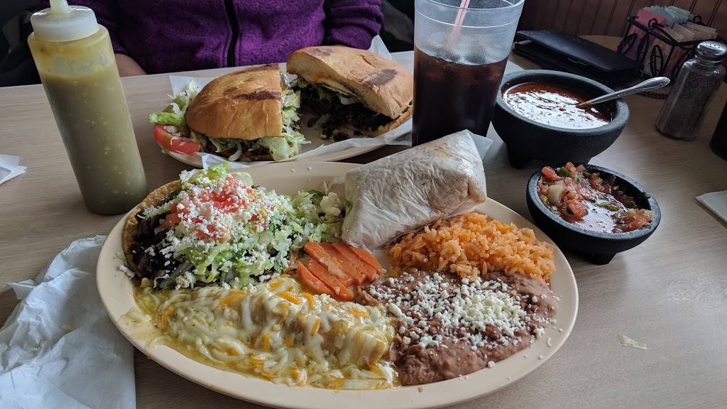 El Faro Restaurant | restaurant | 1315 Lillian St, Elgin, IL 60123, USA | 8476979058 OR +1 847-697-9058