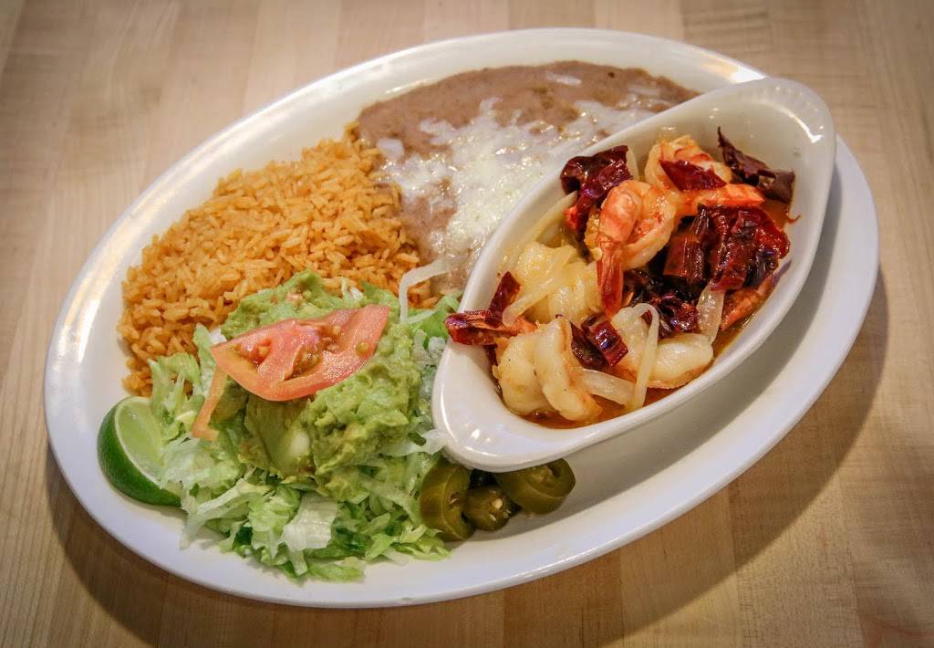 Las Casuelas | restaurant | 1580 W Yosemite Ave, Manteca, CA 95337, USA | 2098250434 OR +1 209-825-0434