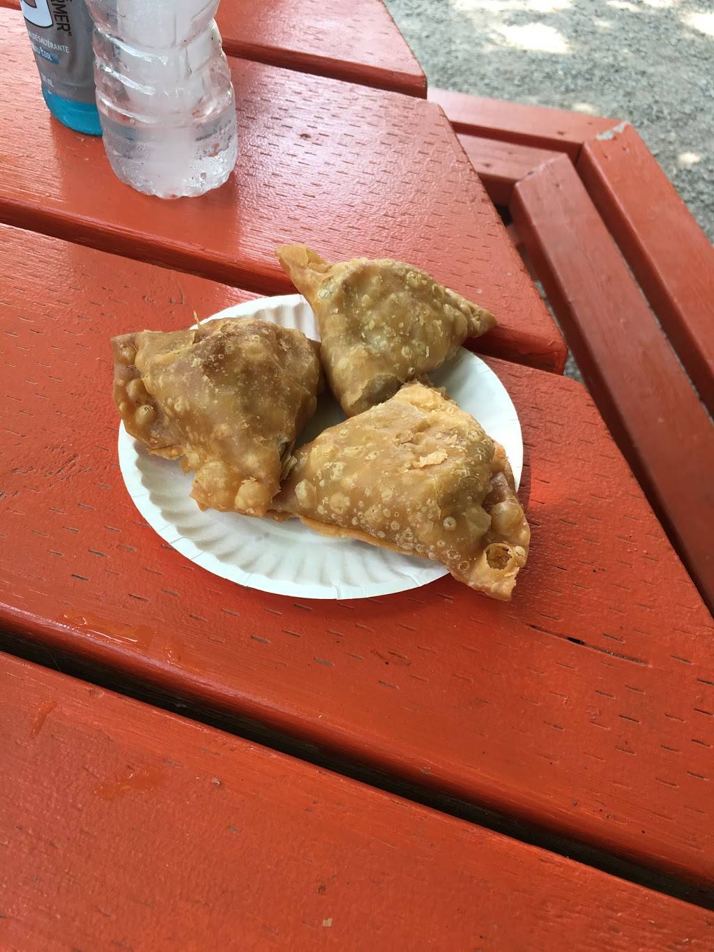 The Bakery - Pelee Island | restaurant | 5 N Shore Rd, Pelee Island, ON N0R 1M0, Canada | 5197242321 OR +1 519-724-2321