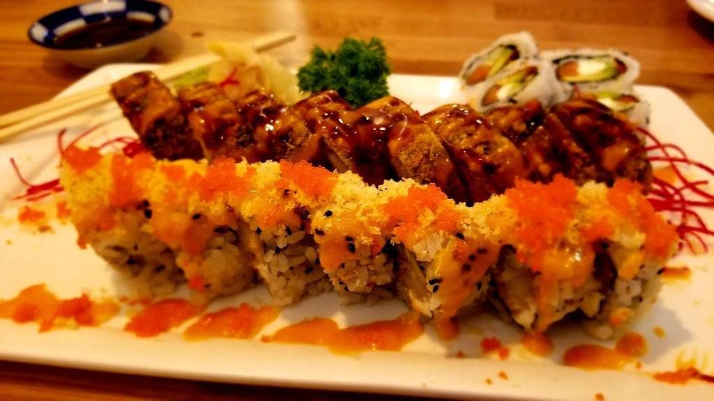 Hoshi Sushi | restaurant | 2960 Artesian Rd #112, Naperville, IL 60564, USA | 6305368273 OR +1 630-536-8273