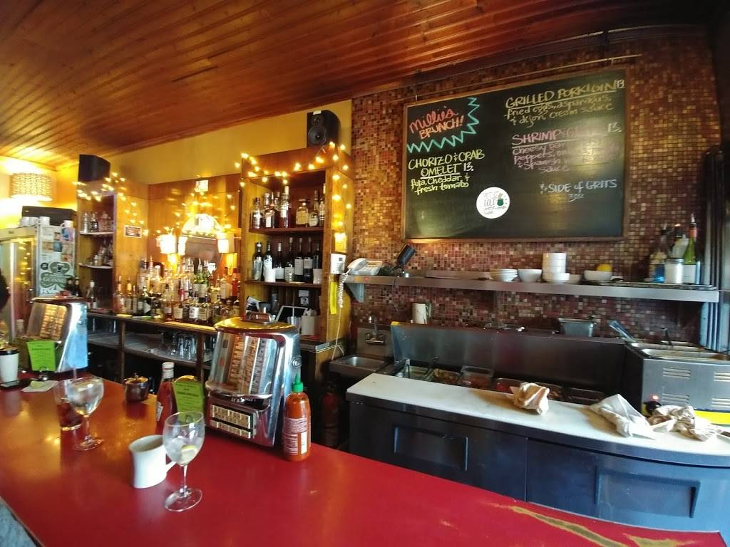 Millies Diner | restaurant | 2603 E Main St, Richmond, VA 23223, USA | 8046435512 OR +1 804-643-5512