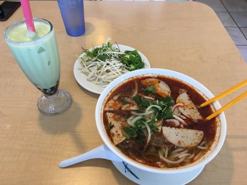 Pho Lucky Noodle House | restaurant | 266 Reservation Rd, Marina, CA 93933, USA | 8318838003 OR +1 831-883-8003