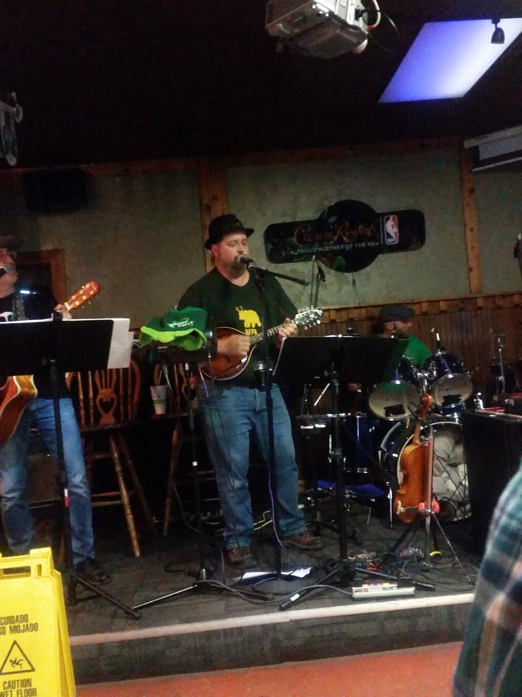 The Rusty Nail | restaurant | 14210 Pierce Plaza, Omaha, NE 68144, USA | 4029339753 OR +1 402-933-9753