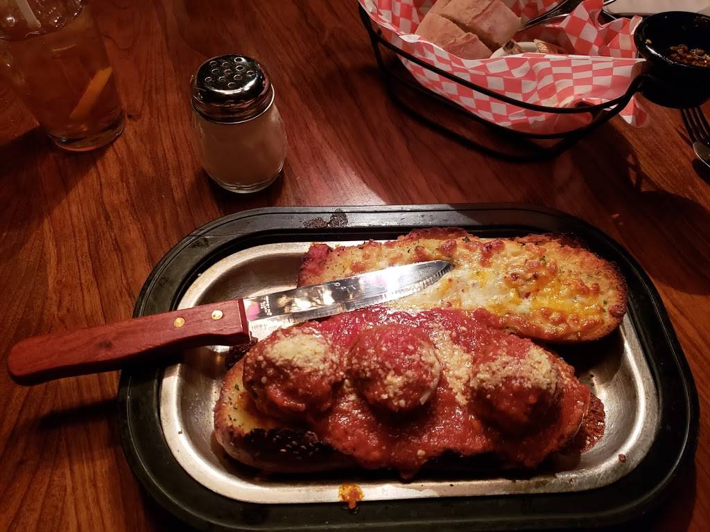 Porta Bella Restaurant | restaurant | 425 N Frances St, Madison, WI 53703, USA | 6082563186 OR +1 608-256-3186