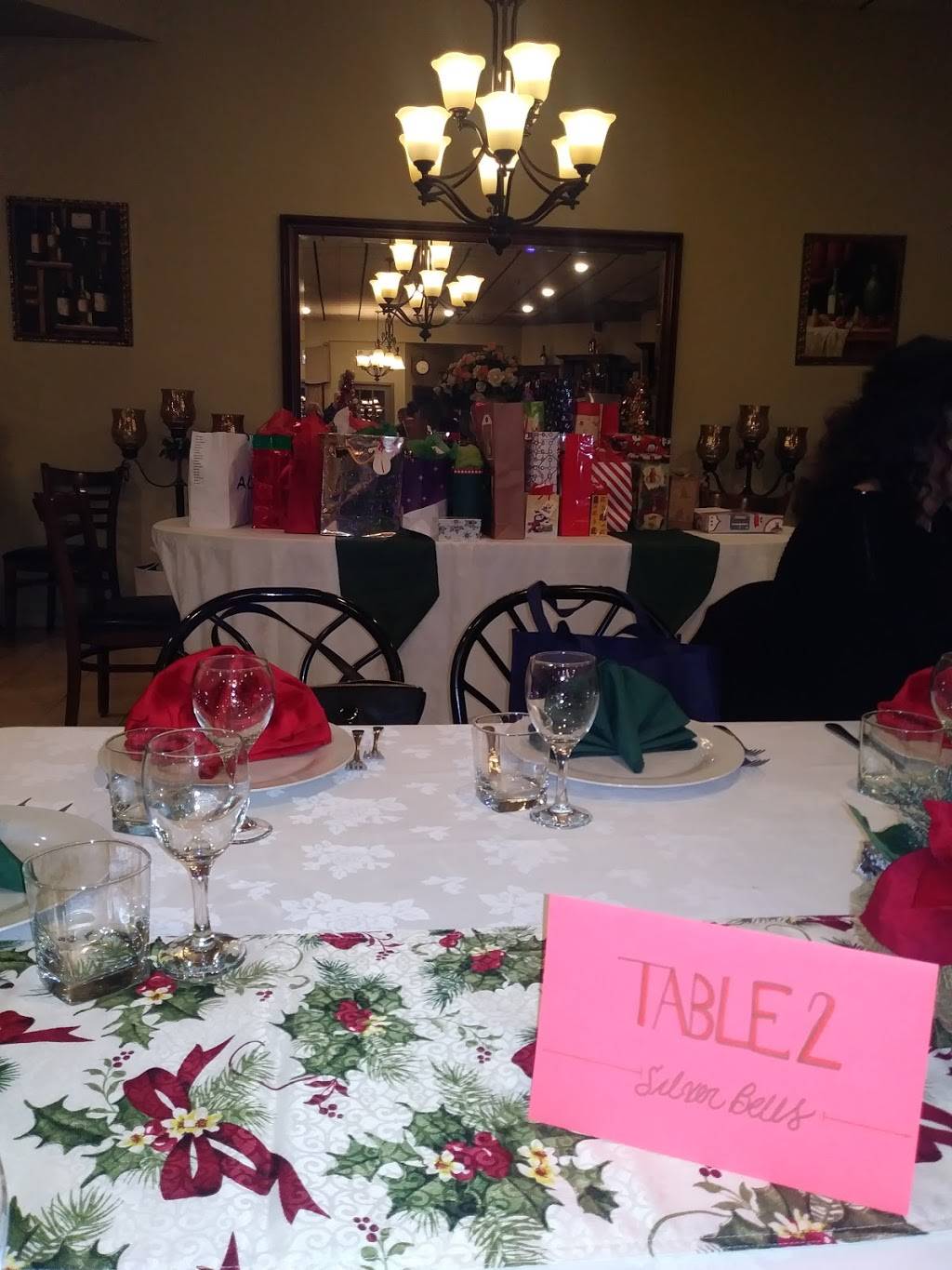 Marias Kitchen Italian Cuisine | restaurant | 588 Edward Ave, Richmond Hill, ON L4C 9Y6, Canada | 9057378752 OR +1 905-737-8752