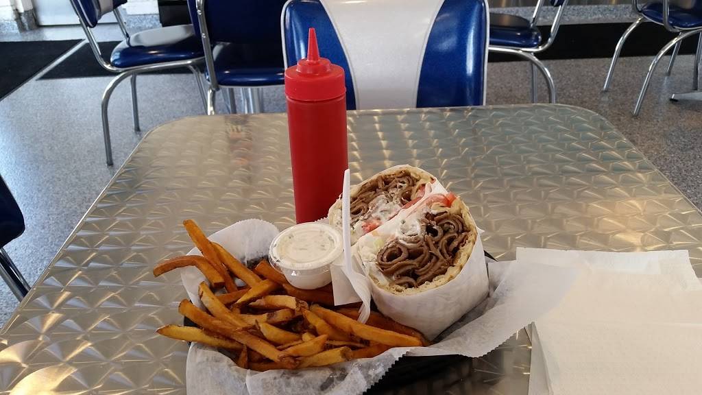Georges Gyros | restaurant | 3416, 2122 Grand Ave, Waukegan, IL 60085, USA | 8476726502 OR +1 847-672-6502