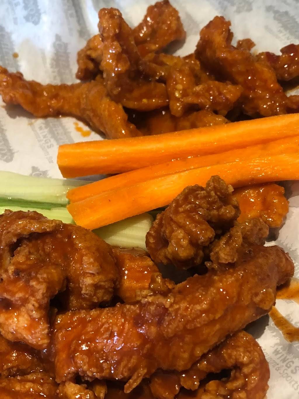 Chiltepinos | restaurant | J J, PLAZA SORIANA, Clark Flores 11390, San Marino, 22870 Ensenada, B.C., Mexico | 016461745575 OR +52 646 174 5575