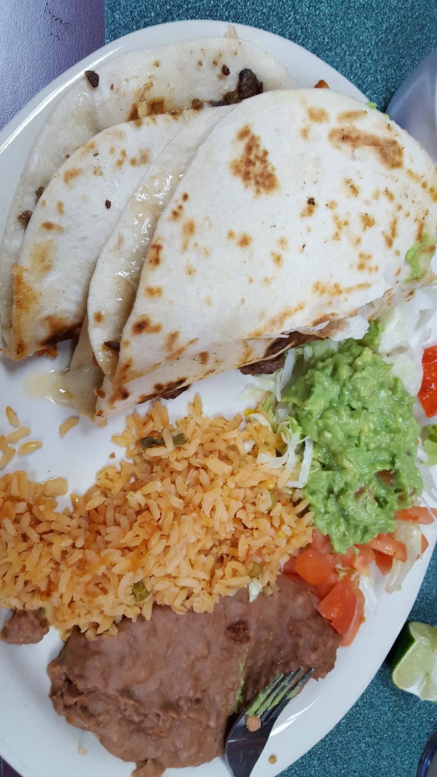 Plaza Jalisco | restaurant | 410 Valley Hi Dr #101, San Antonio, TX 78227, USA | 2106451133 OR +1 210-645-1133