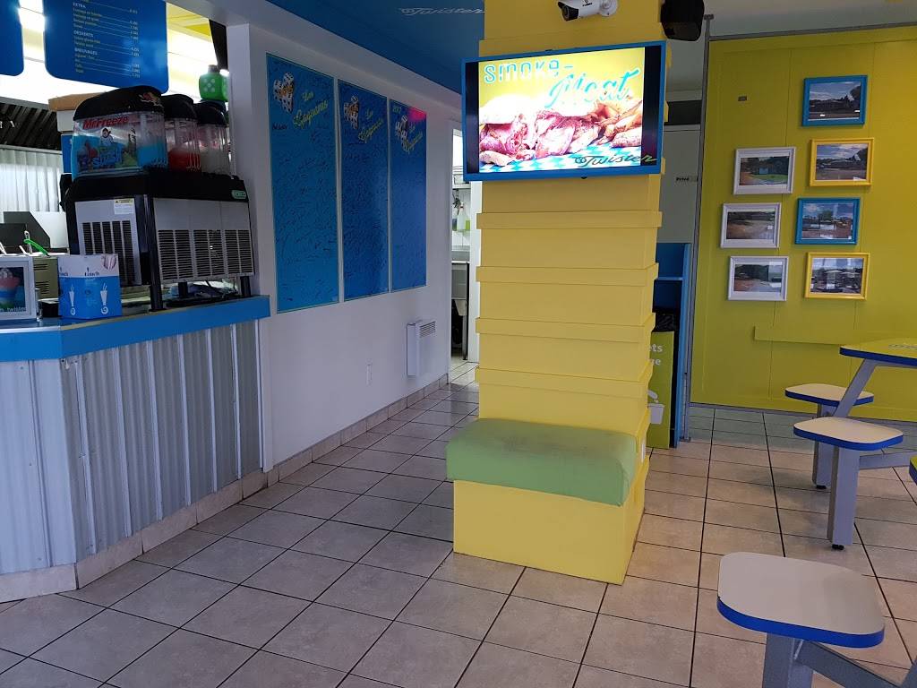 Casse Croûte Le Twister | restaurant | 180 Montée de la Source, Cantley, QC J8V 3J2, Canada | 8193608522 OR +1 819-360-8522