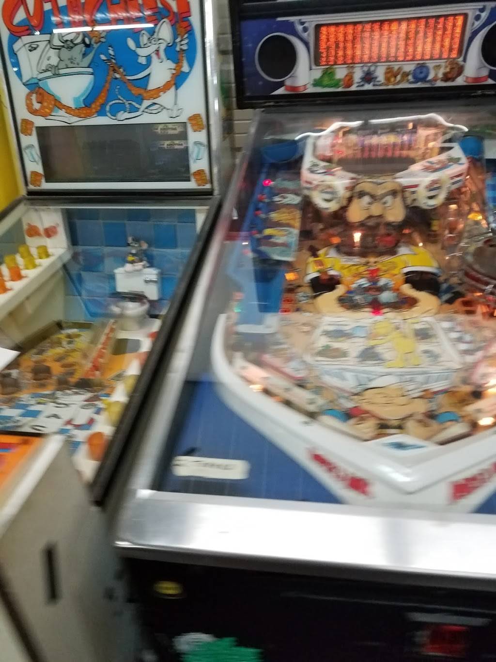 Ten Pin Alley & Big Mikes Restaurant | restaurant | 5621 S Occidental Hwy, Tecumseh, MI 49286, USA | 5174238322 OR +1 517-423-8322