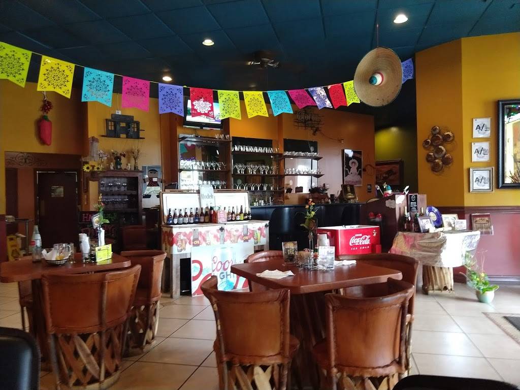 Checos Mexican & American Grill | restaurant | 5999 De Zavala Rd #136 In Post Office Center, San Antonio, TX 78249, USA | 2105585300 OR +1 210-558-5300