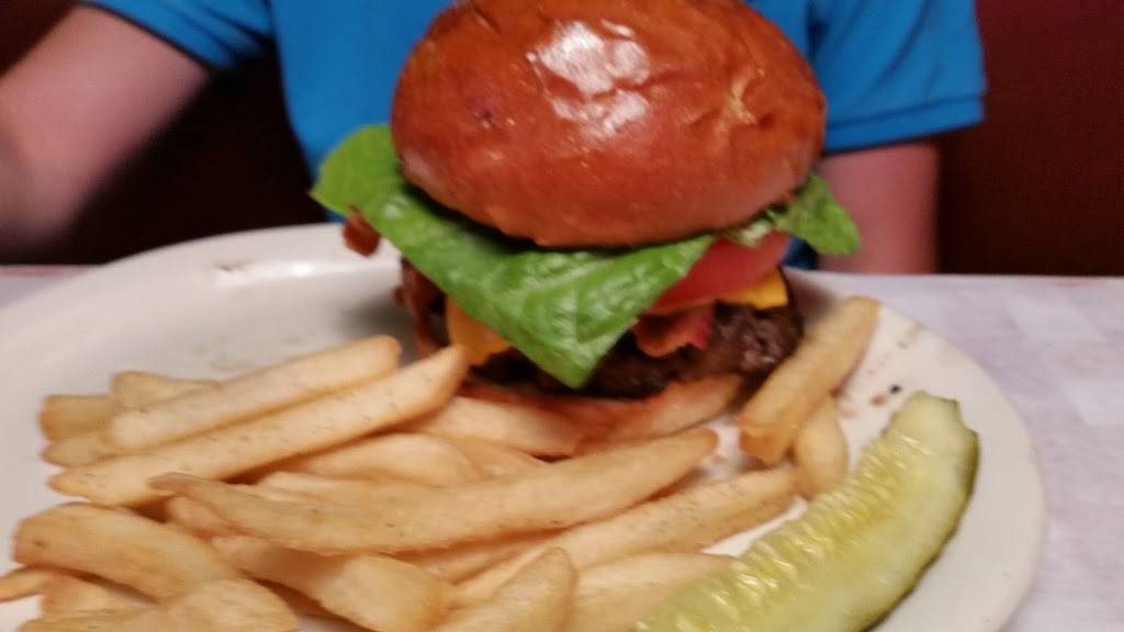 Codys Original Roadhouse - Ocala, FL | restaurant | 2505 SW College Rd, Ocala, FL 34471, USA | 3522378182 OR +1 352-237-8182