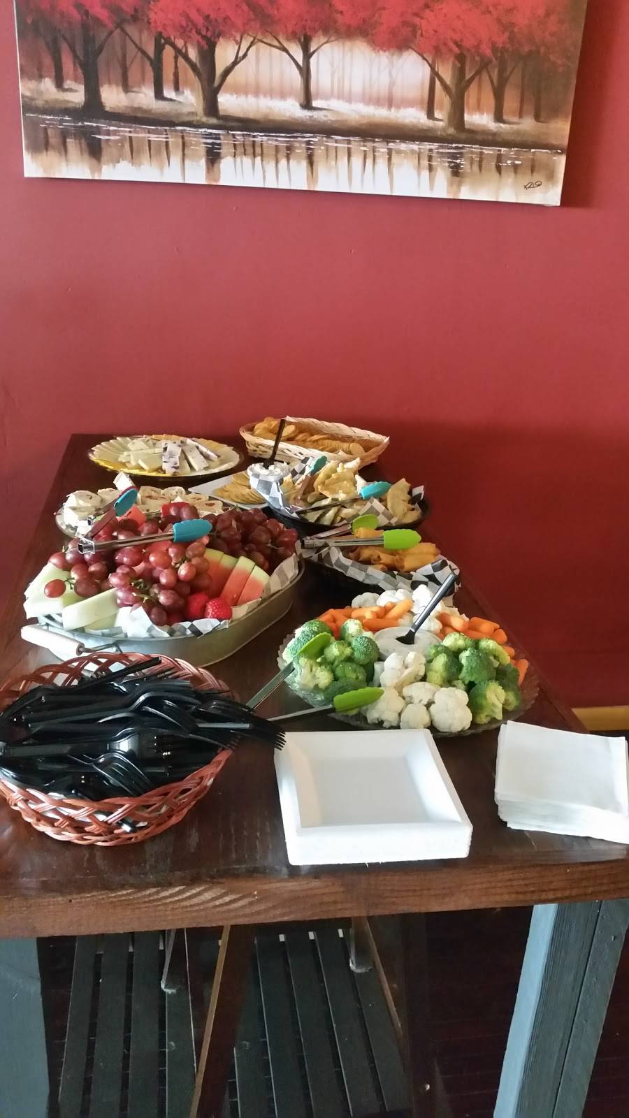 Sharons | restaurant | 122 Silver St, Hurley, WI 54534, USA | 7155615500 OR +1 715-561-5500