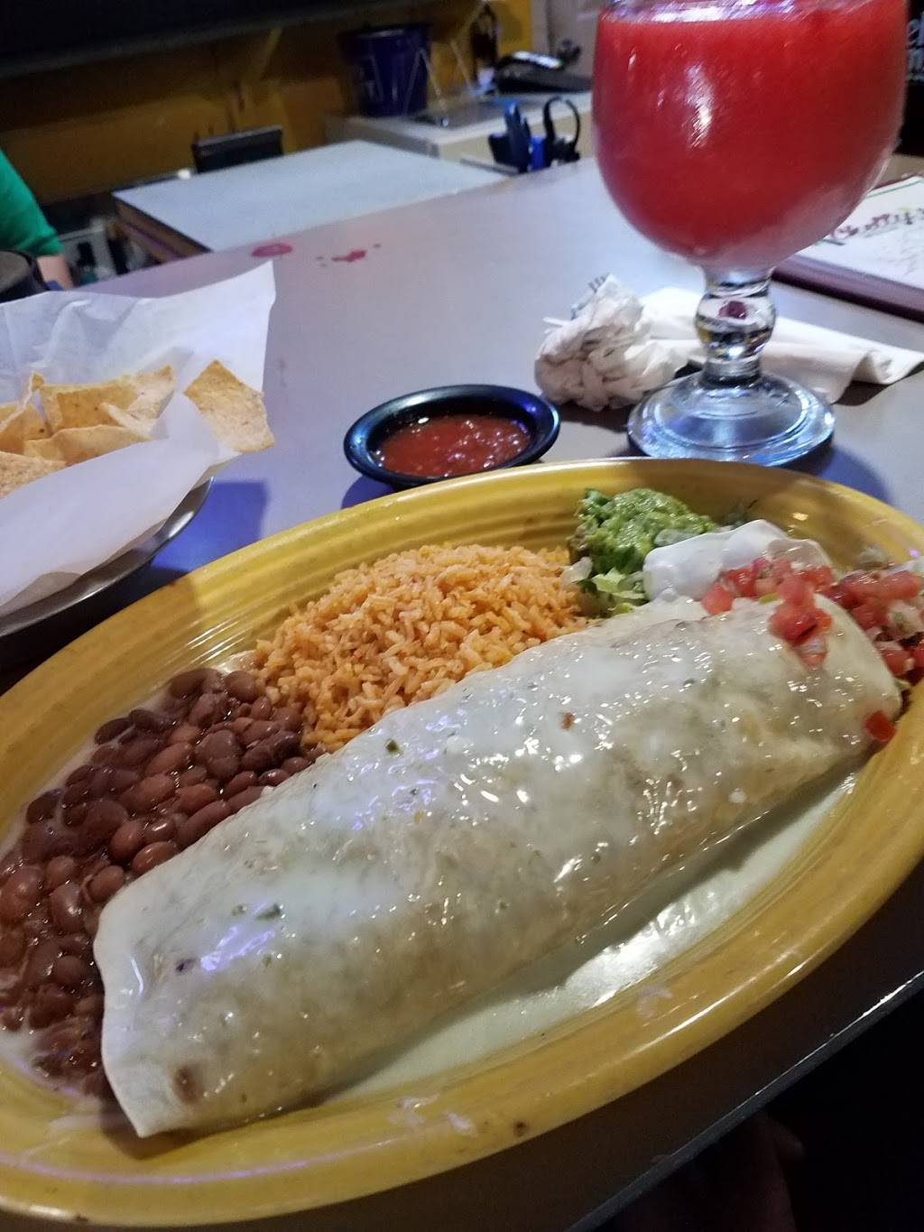 Chellys Cafe | restaurant | 214 W 85th St, Kansas City, MO 64114, USA | 8162597483 OR +1 816-259-7483