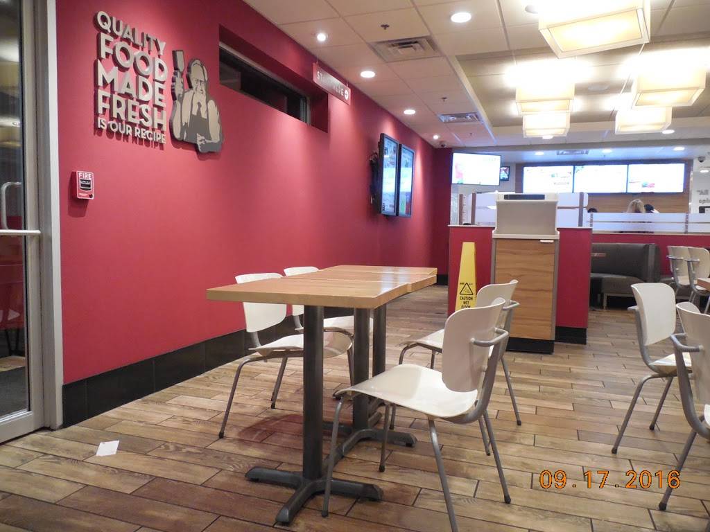 Wendys | restaurant | 7920 W 95th St, Hickory Hills, IL 60457, USA | 7084309525 OR +1 708-430-9525