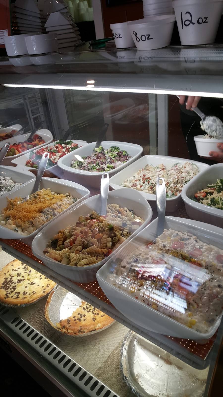 Lunchbox Market | meal takeaway | 609 2nd St, Webster City, IA 50595, USA | 5158321678 OR +1 515-832-1678