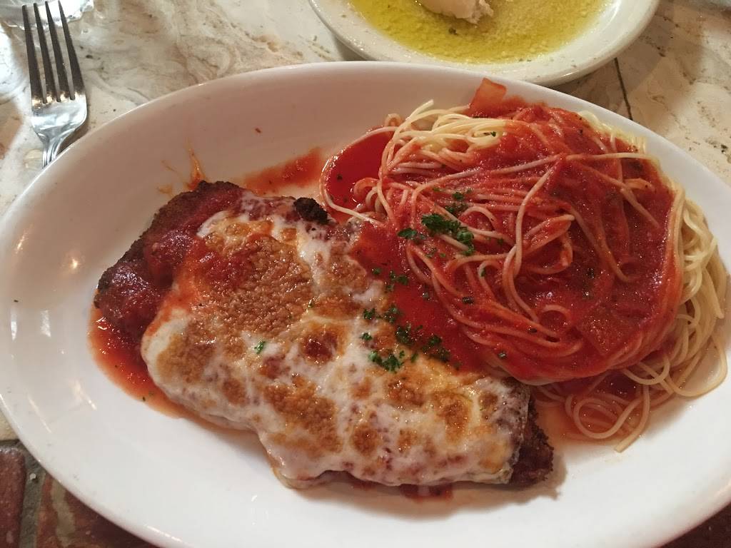 Amici Italian Restaurant | restaurant | 1915 A1A S, St Augustine Beach, FL 32080, USA | 9044610102 OR +1 904-461-0102