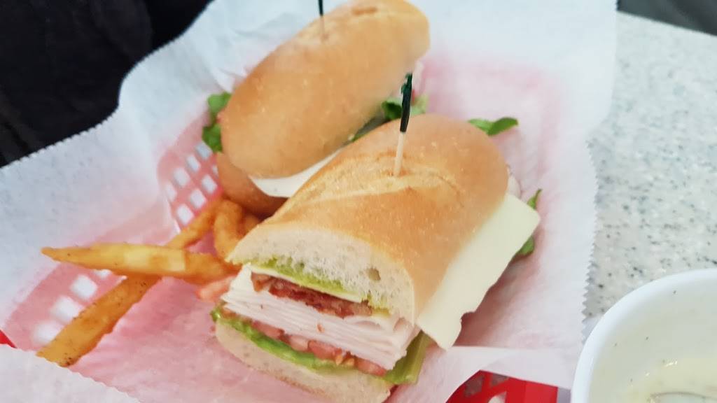 Michaels Flatbread | meal takeaway | 8 Stiles Rd, Salem, NH 03079, USA | 6038932765 OR +1 603-893-2765