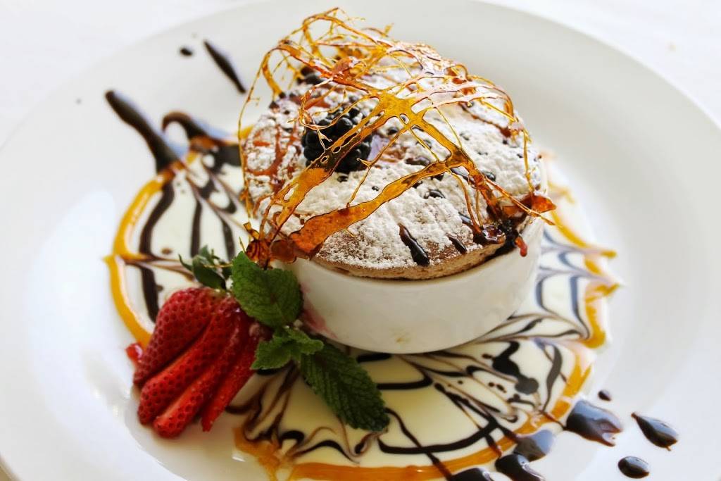 Traditions On the Beach | night club | 3111 W Gulf Dr, Sanibel, FL 33957, USA | 2394724559 OR +1 239-472-4559