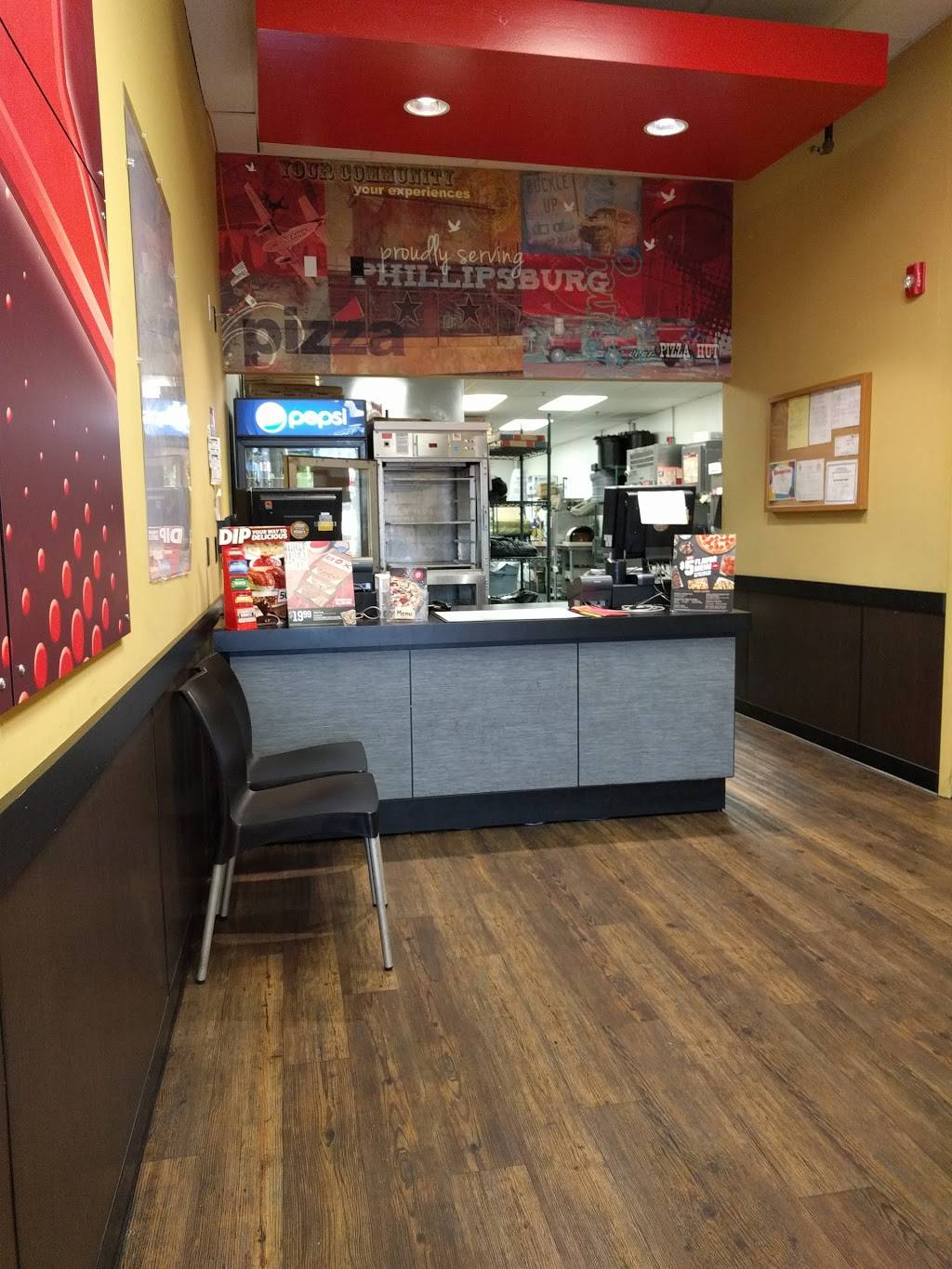 Pizza Hut | restaurant | 760 Memorial Pkwy, Phillipsburg, NJ 08865, USA | 9087775300 OR +1 908-777-5300