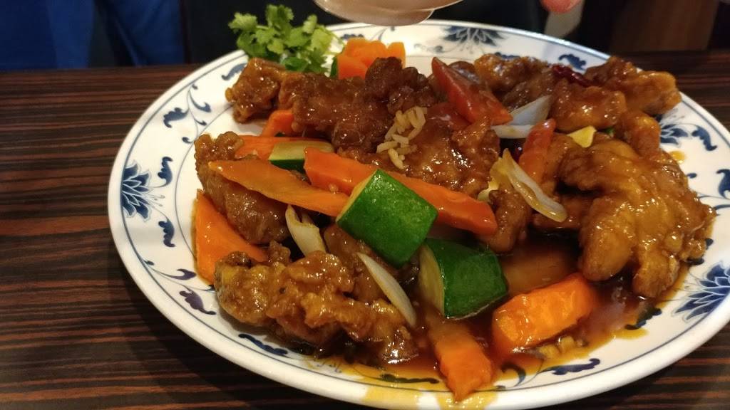 Oriental House | restaurant | 4302 Shelbyville Rd, St Matthews, KY 40207, USA | 5028971017 OR +1 502-897-1017