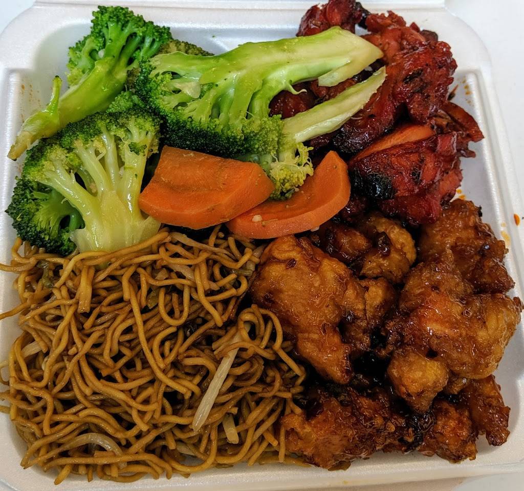 Famous Wok | restaurant | 2960 Kingsway Dr, Kitchener, ON N2C 1X1, Canada | 5198938930 OR +1 519-893-8930