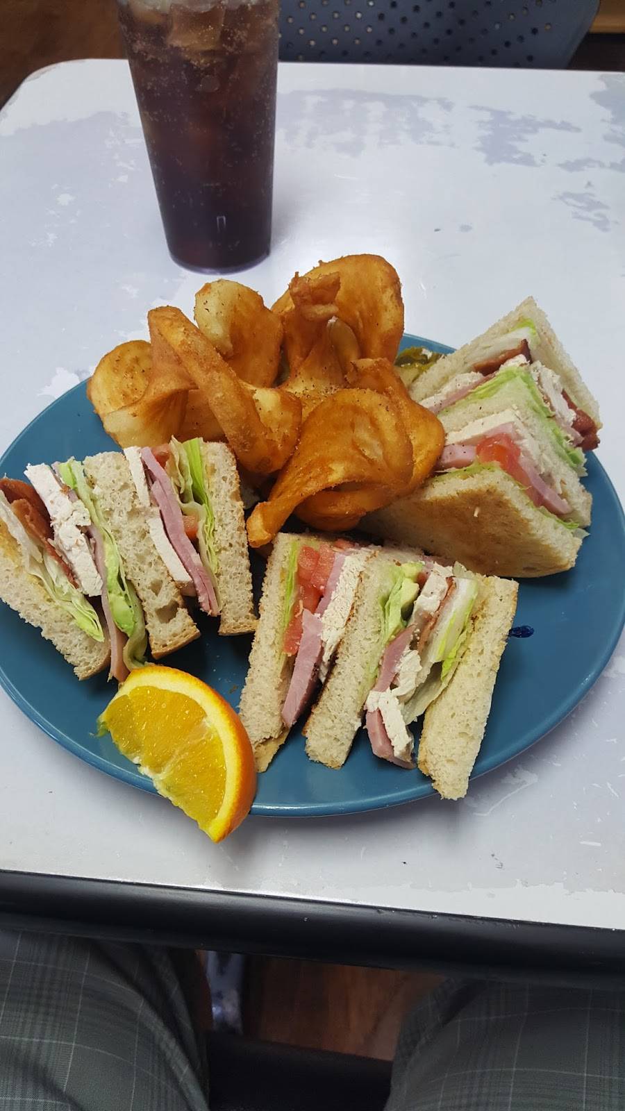 Court House Diner | restaurant | 245 W Pacheco Blvd, Los Banos, CA 93635, USA | 2097100848 OR +1 209-710-0848