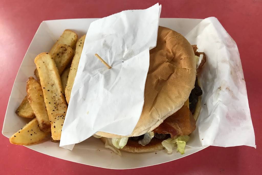 Food Basket Cafe | restaurant | 1746 S Carrier Pkwy, Grand Prairie, TX 75051, USA | 9726604500 OR +1 972-660-4500