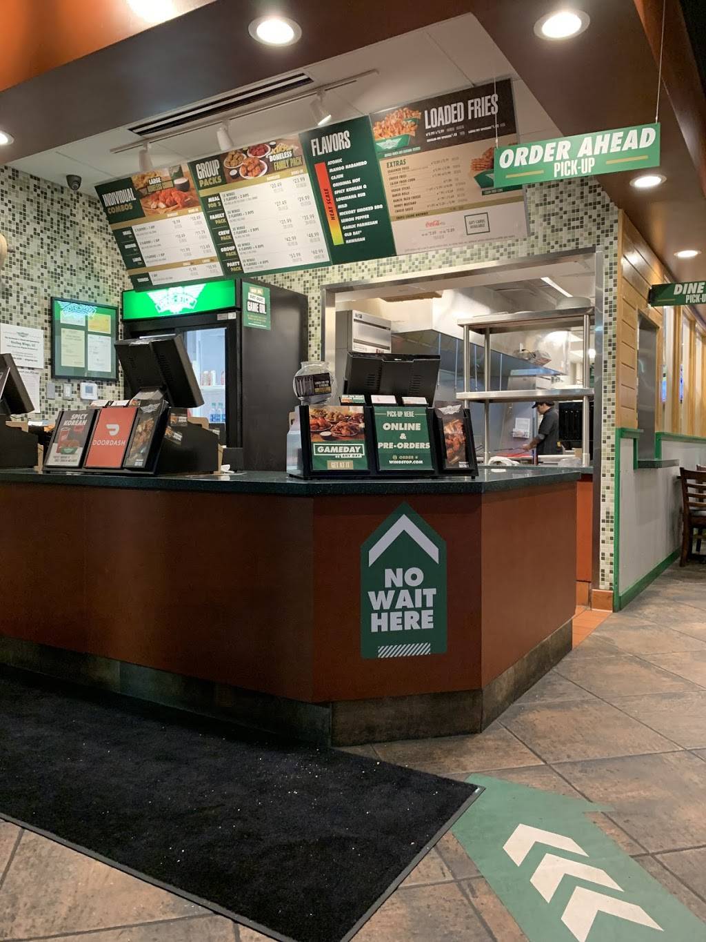 Wingstop | restaurant | 891 Rockville Pike, Rockville, MD 20852, USA | 3014178719 OR +1 301-417-8719