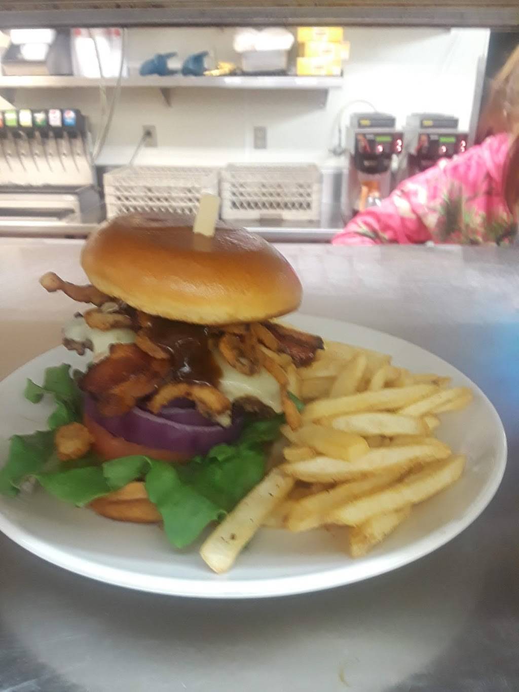 Applebees Grill + Bar | restaurant | 930 S Westwood Blvd, Poplar Bluff, MO 63901, USA | 5737850163 OR +1 573-785-0163