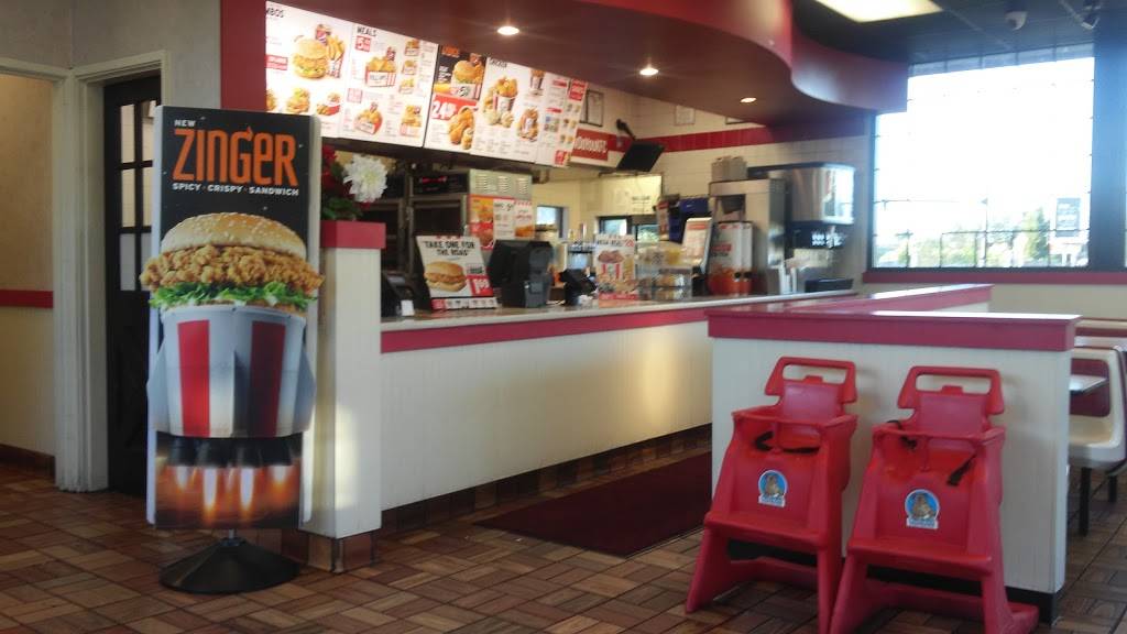 KFC | restaurant | 1101 Main St, Oregon City, OR 97045, USA | 5036553839 OR +1 503-655-3839