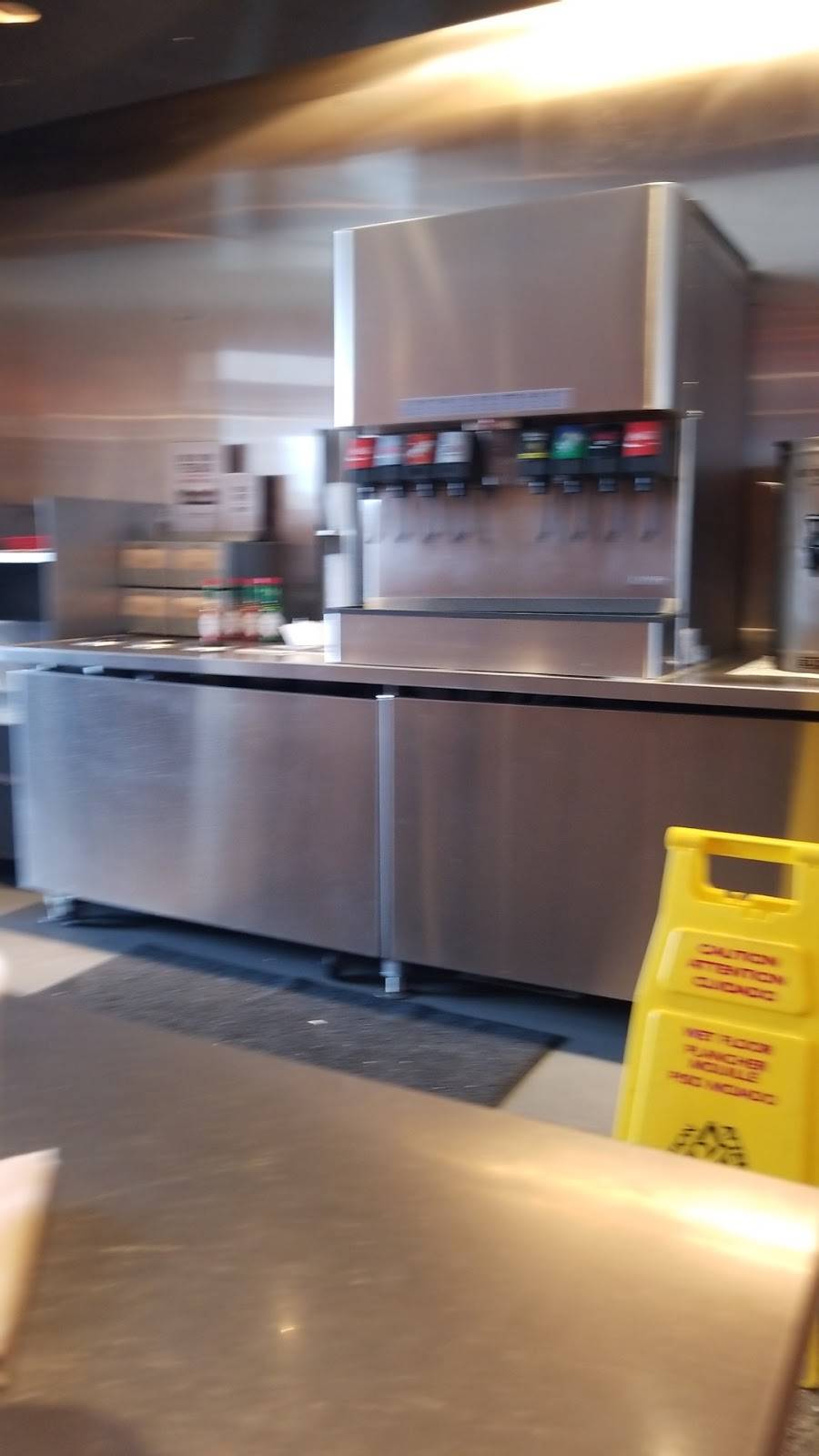 Chipotle Mexican Grill | restaurant | 15528 Whittier Blvd Ste A, Whittier, CA 90603, USA | 5623712028 OR +1 562-371-2028