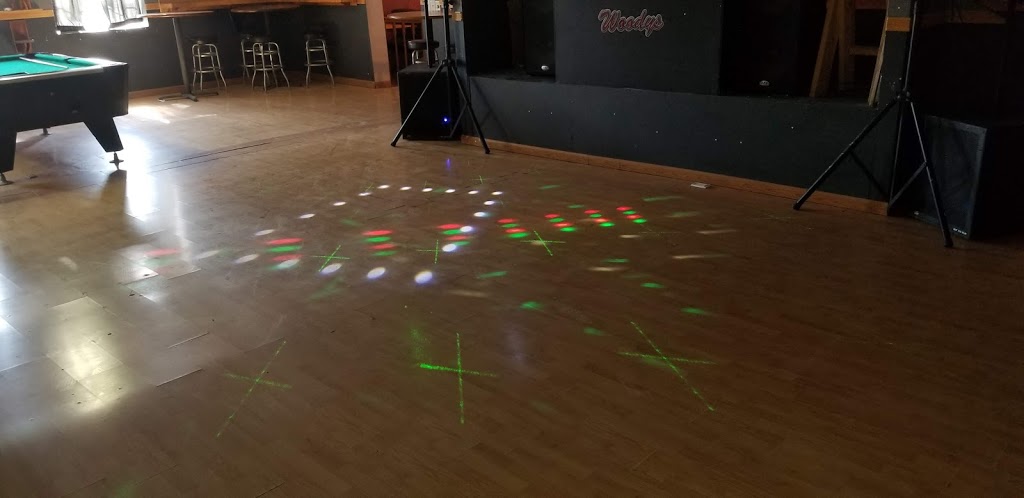 Woodys | restaurant | 52230 OH-800, Malaga, OH 43757, USA | 7404729396 OR +1 740-472-9396