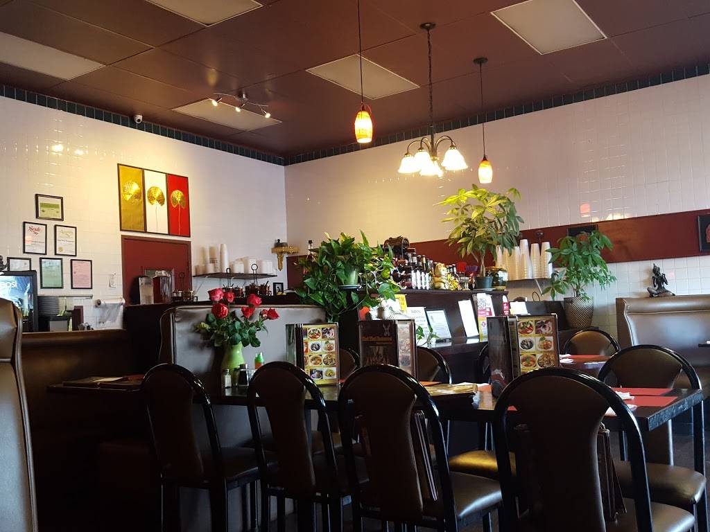 Thai Thai Restaurant | restaurant | 1055 S Main Ave, Fallbrook, CA 92028, USA | 7607284938 OR +1 760-728-4938