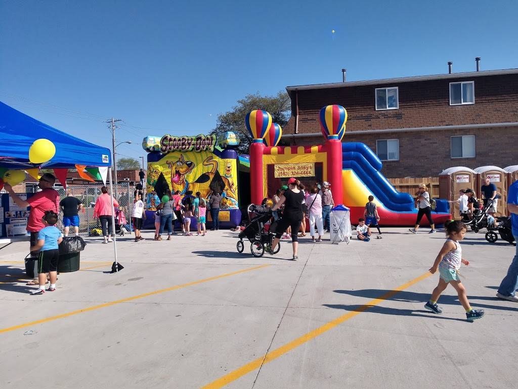 Ganzos Mexican Restaurant and Cantina | restaurant | 3923 N Marquette St, Davenport, IA 52806, USA | 5634457833 OR +1 563-445-7833