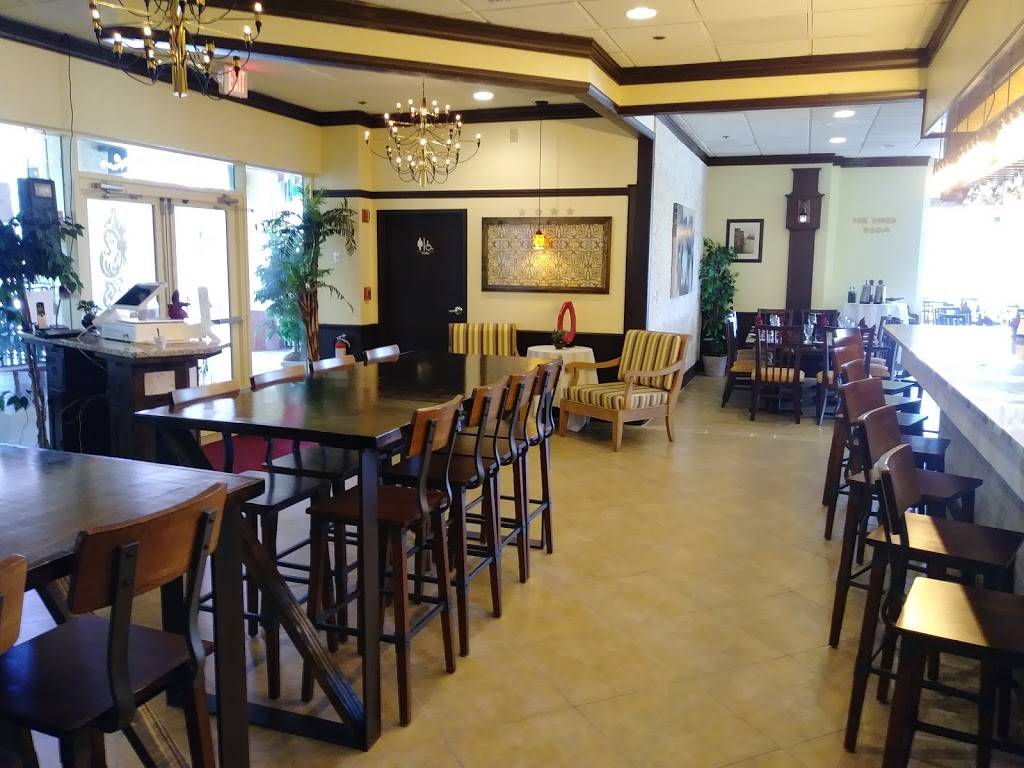 Rossellinis Italian Restaurant & Lounge - Lake Mary | restaurant | 120 International Pkwy, Heathrow, FL 32746, USA | 4078784263 OR +1 407-878-4263