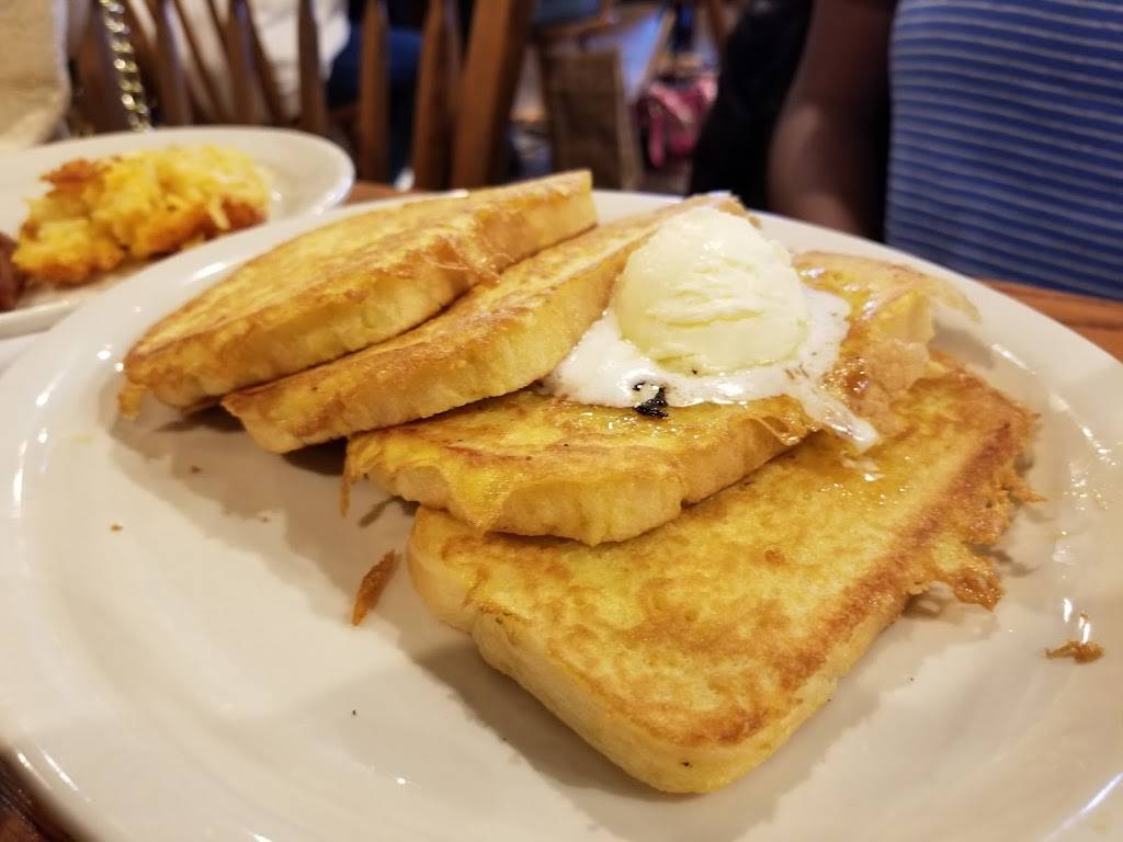 Cracker Barrel Old Country Store | restaurant | 706 Desoto Cove, Horn Lake, MS 38637, USA | 6623494203 OR +1 662-349-4203