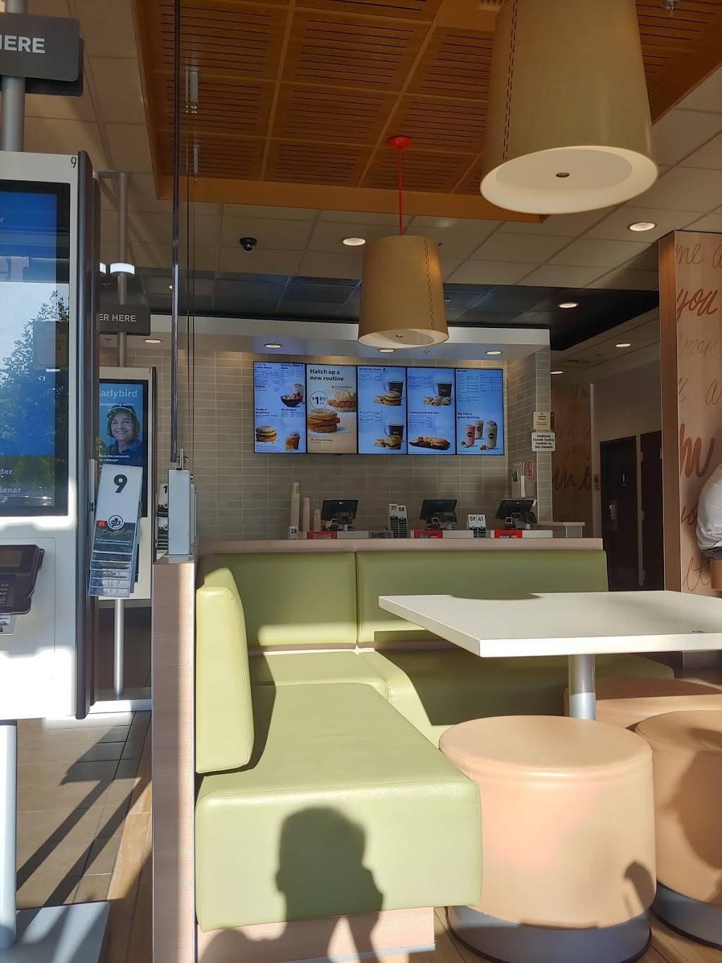 McDonald’s | restaurant | 624 Contra Costa Blvd, Pleasant Hill, CA 94523, USA | 9256772121 OR +1 925-677-2121