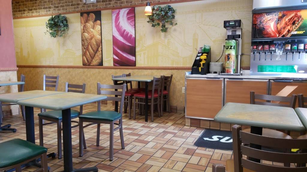 Subway | restaurant | 7868 Richmond Hwy, Alexandria, VA 22306, USA | 7033600204 OR +1 703-360-0204