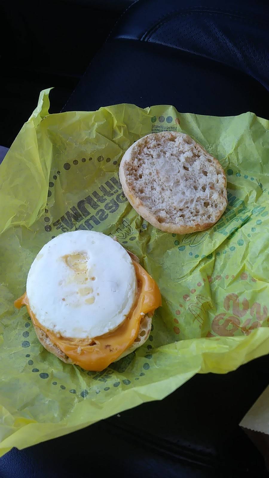 McDonalds | cafe | 420 E Market St, Louisville, KY 40202, USA | 5025838400 OR +1 502-583-8400