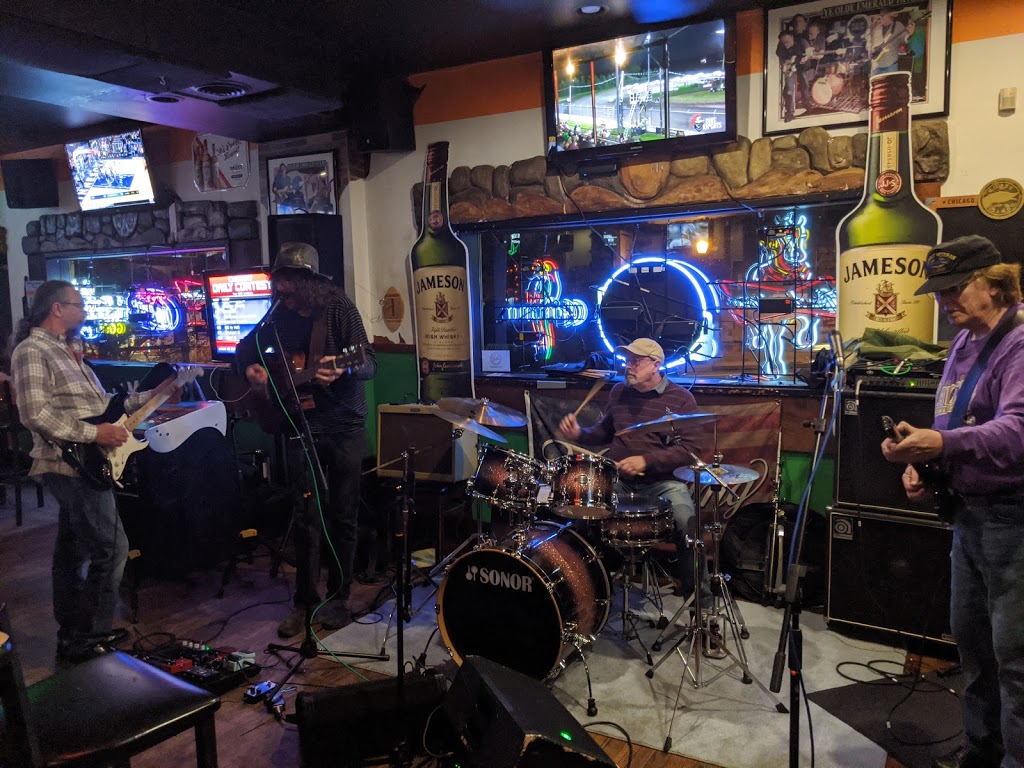 The Emerald Tavern | restaurant | 8300 Harford Rd, Parkville, MD 21234, USA | 4108703821 OR +1 410-870-3821