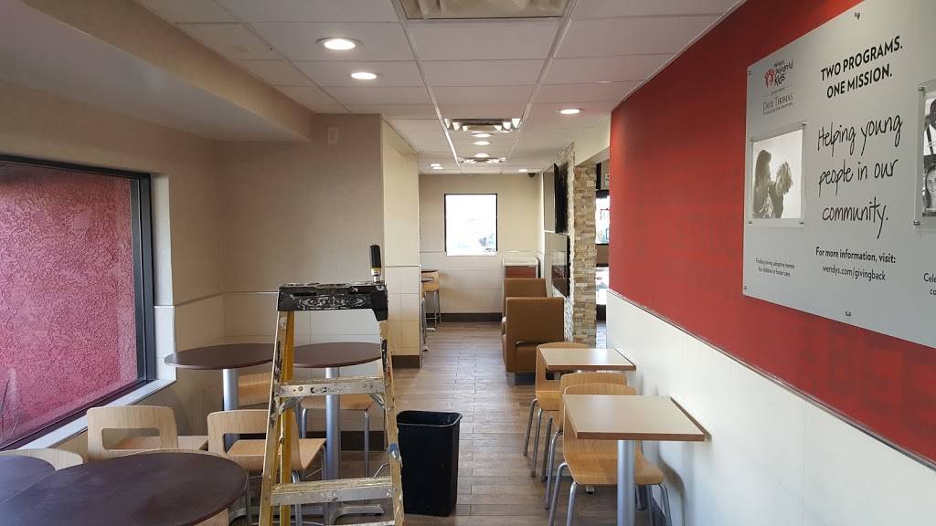 Wendys | restaurant | 395 Oro Dam Blvd E, Oroville, CA 95965, USA | 5305321001 OR +1 530-532-1001