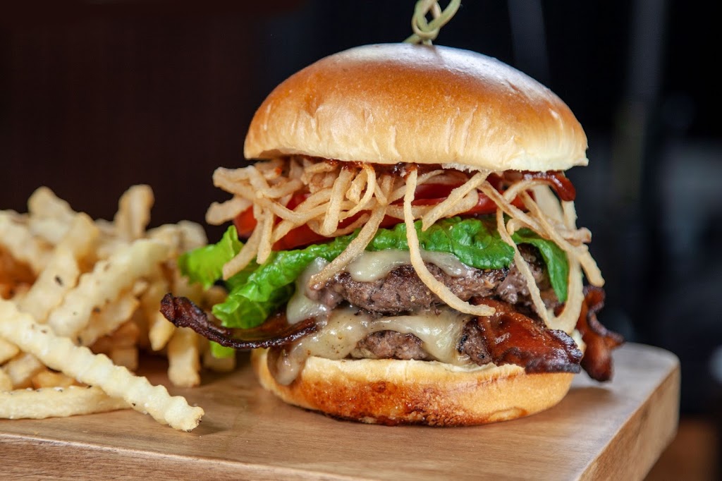 The Brass Tap | restaurant | 203 N Dale Mabry Hwy, Tampa, FL 33609, USA | 8134226810 OR +1 813-422-6810