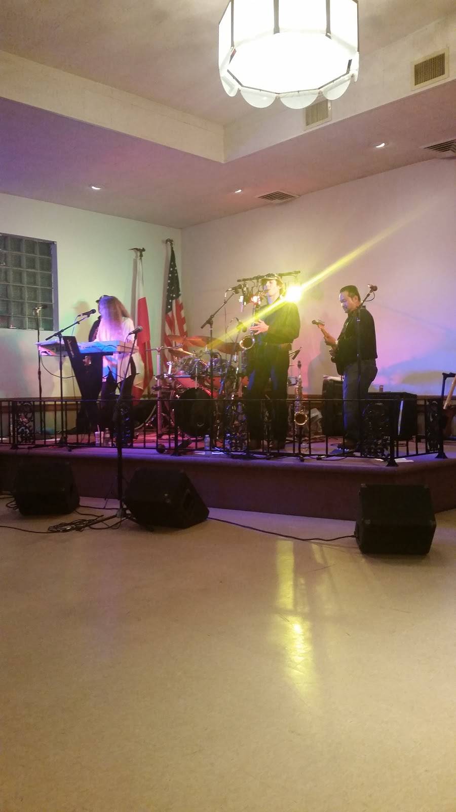 Polish National Alliance Lodge 433 | restaurant | 906 Livingston St, Streator, IL 61364, USA | 8156731435 OR +1 815-673-1435