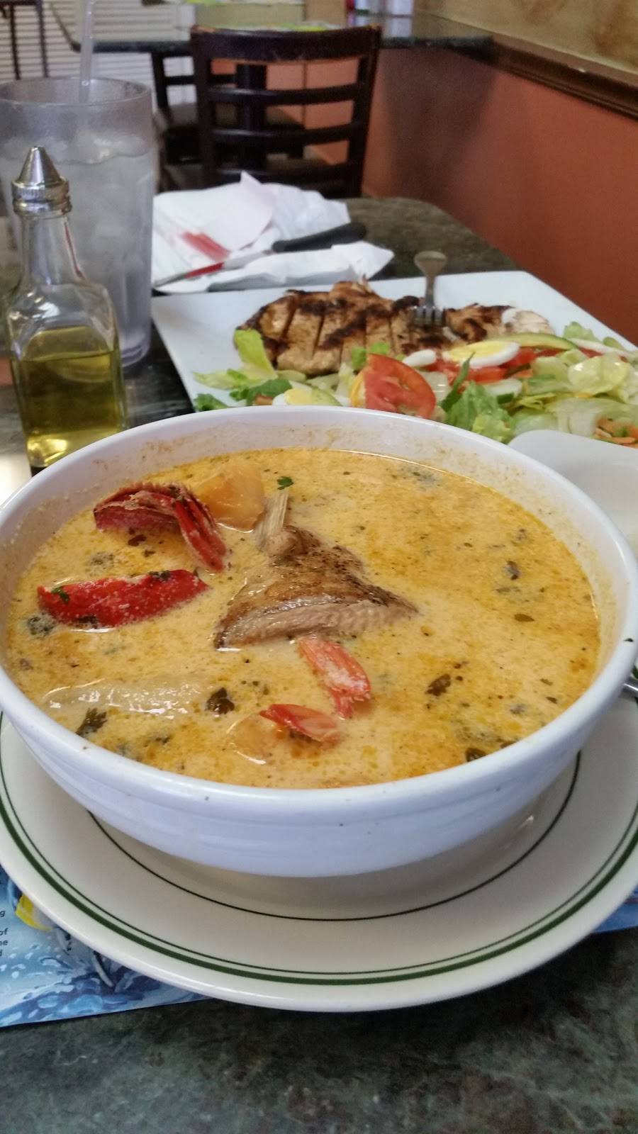 Rainforest Cafe | restaurant | 107 Radio Rd, Naples, FL 34104, USA | 2393049019 OR +1 239-304-9019